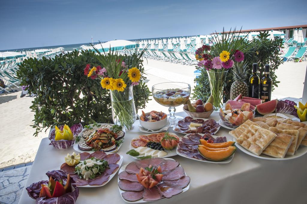 Miramare Resort Tirrenia Zimmer foto